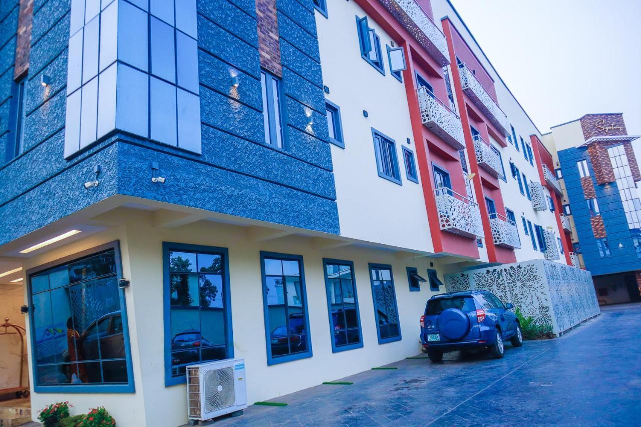 God'S Touch Apartments Signature Lagos Exterior photo
